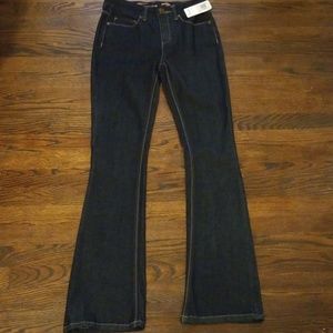Seven7 Slimming Boot Jeans